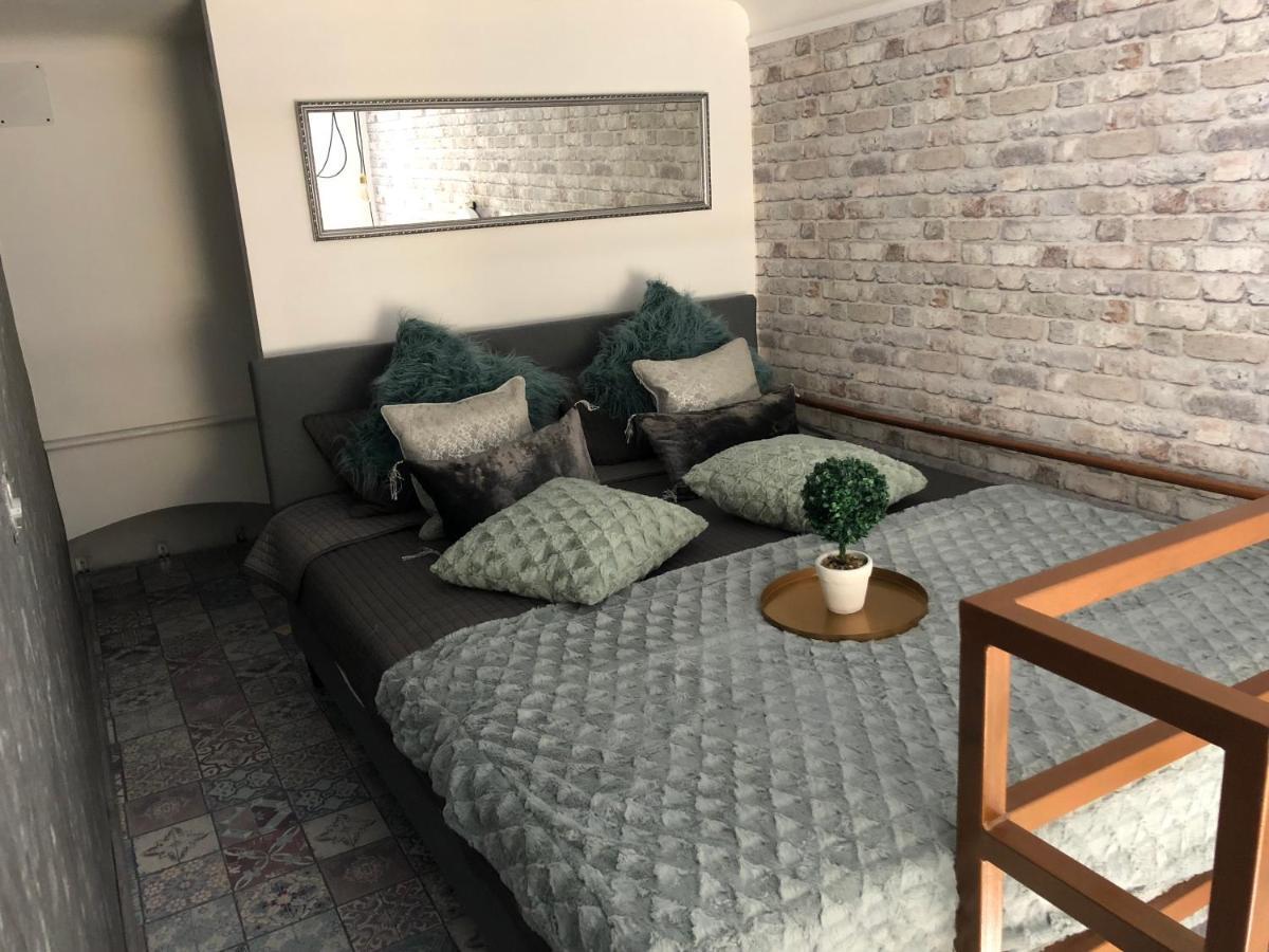 Corvin Ruinpub Designed Apartment ブダペスト エクステリア 写真